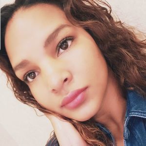 Meet your Posher, Nora